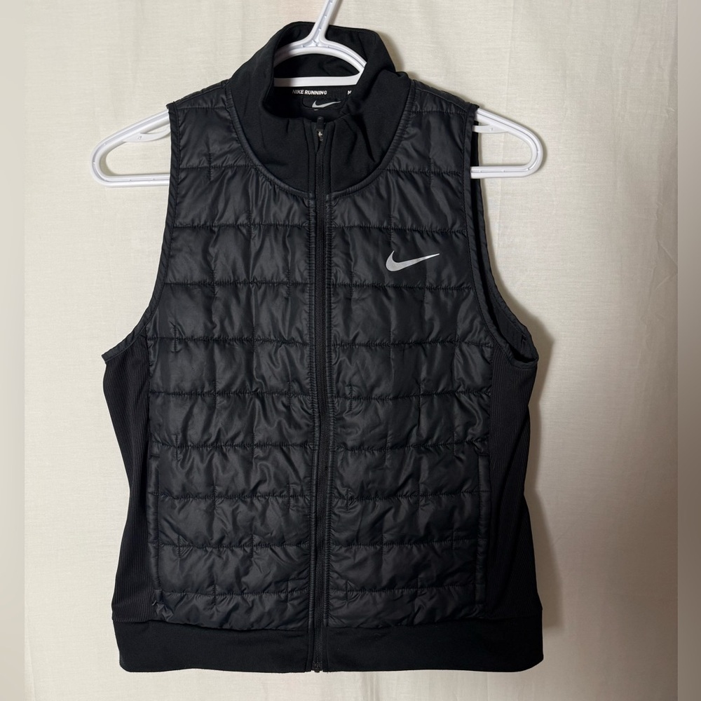 Women’s Nike Therma-Fit Vest | Size medium